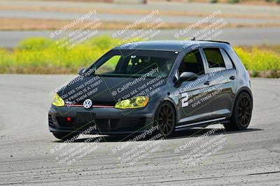 media/May-04-2024-Team Topak Racing (Sat) [[1dff1aa745]]/Advanced/Session 3/